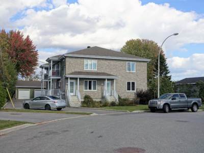 7960-7968 rue Lucien-Lacombe